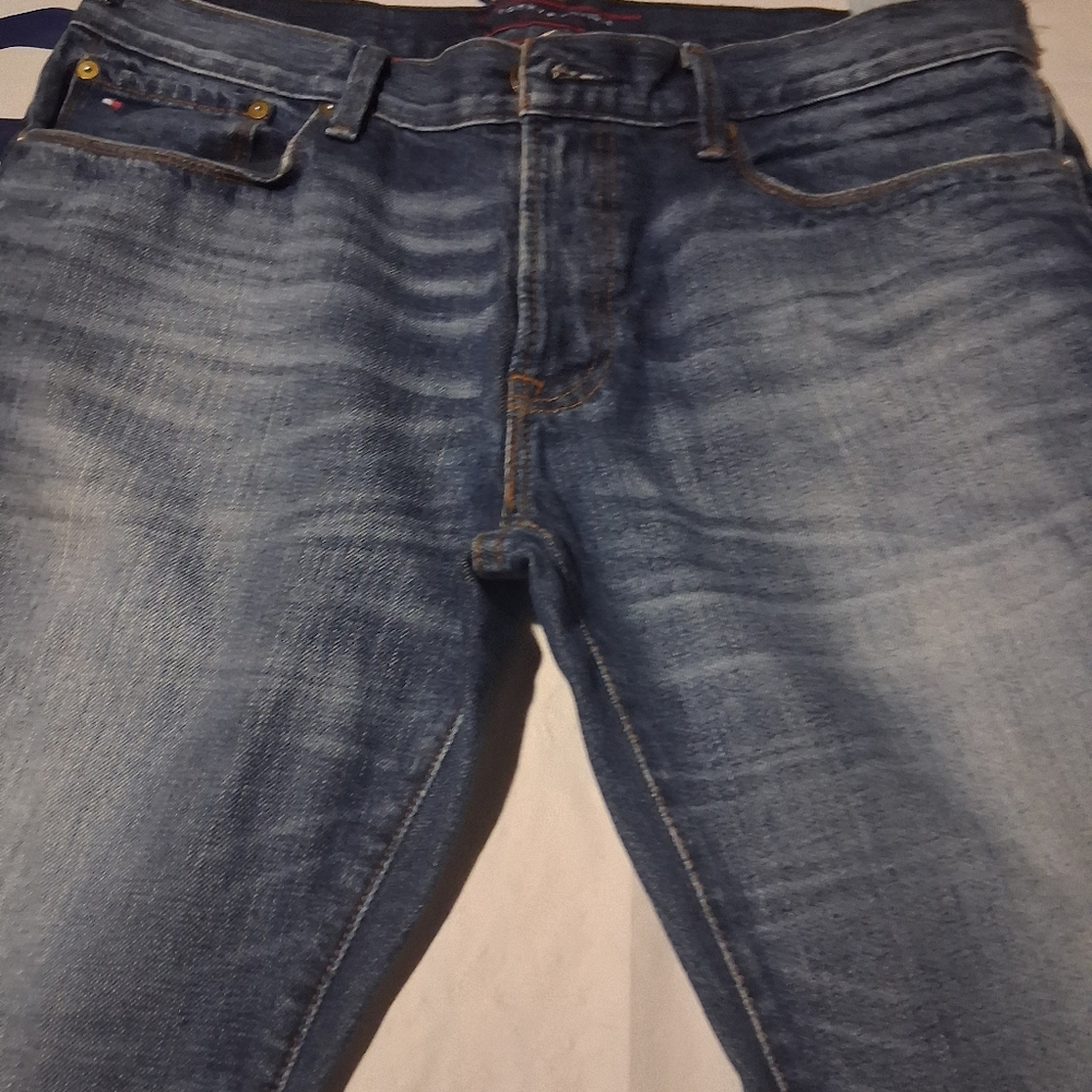 Men's denim jeans